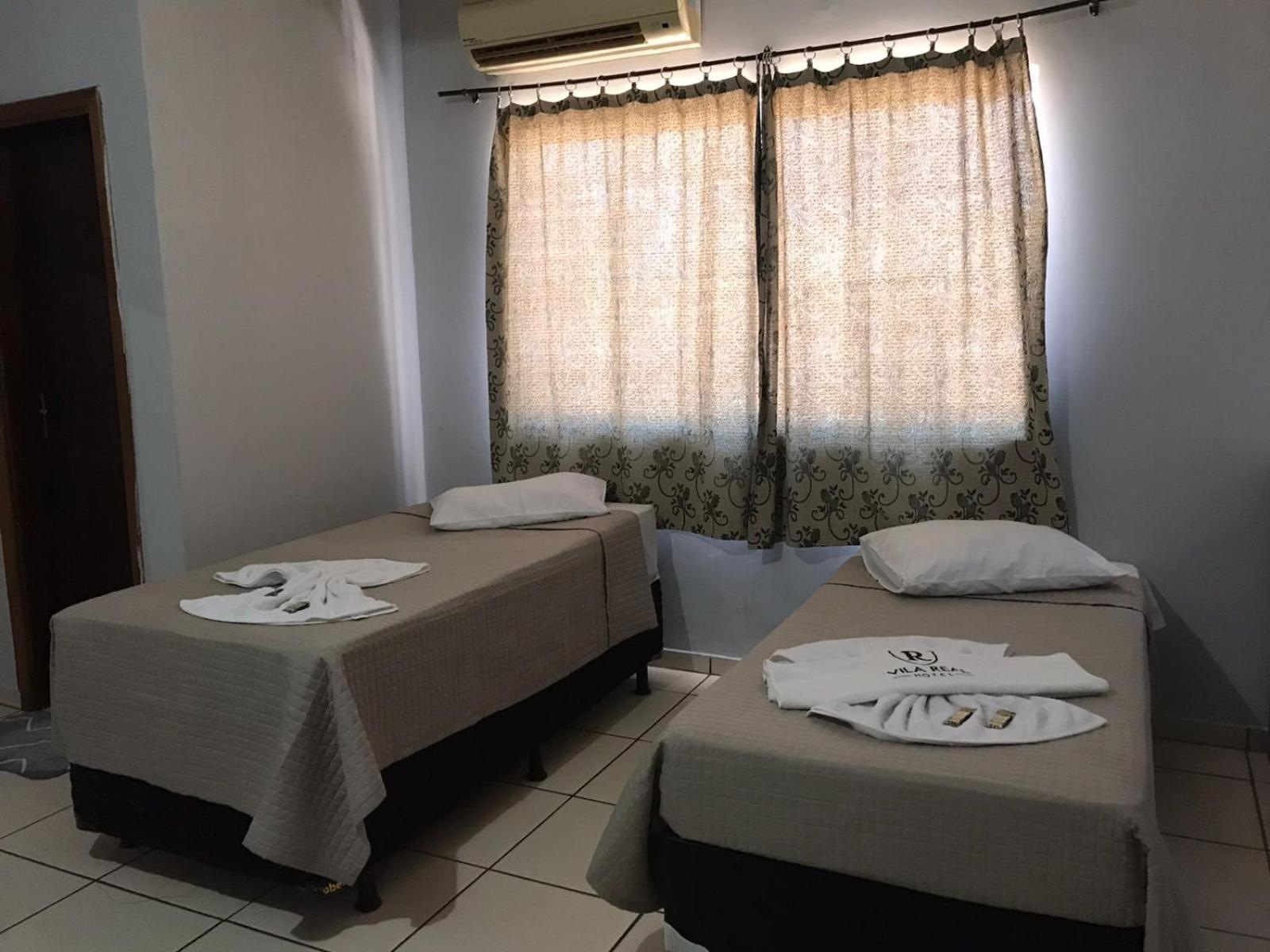 Hotel Vila Real ドウラドス エクステリア 写真